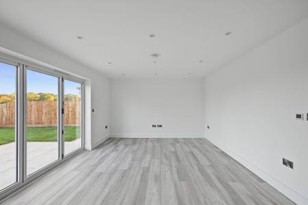 4 bedroom Detached house for sale in Dairy Close, Stickney, PE22
