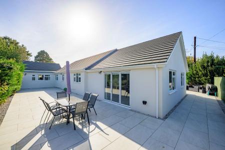 4 bedroom Detached bungalow for sale in Willington Road, Kirton End, PE20