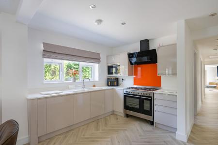 4 bedroom Detached bungalow for sale in Willington Road, Kirton End, PE20