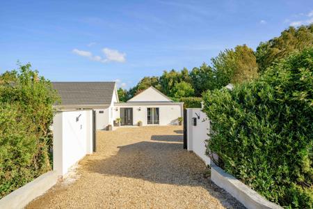 4 bedroom Detached bungalow for sale in Willington Road, Kirton End, PE20