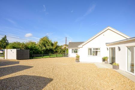 4 bedroom Detached bungalow for sale in Willington Road, Kirton End, PE20