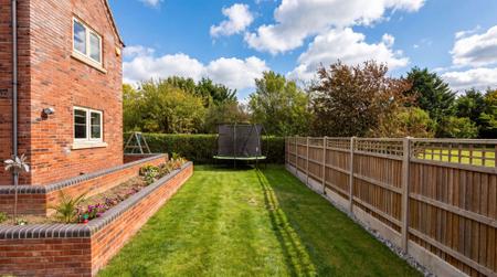 4 bedroom Detached house for sale in Park View, Boston, PE21