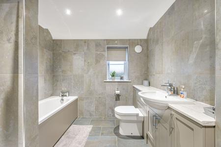 4 bedroom Detached house for sale in Park View, Boston, PE21