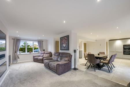 4 bedroom Detached house for sale in Park View, Boston, PE21