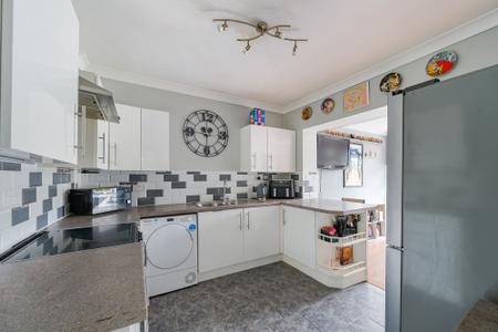 3 bedroom Semi-detached house for sale in School Lane, Butterwick, PE22