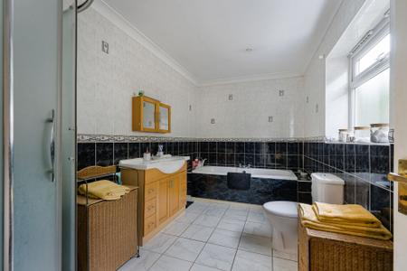 3 bedroom Semi-detached house for sale in School Lane, Butterwick, PE22