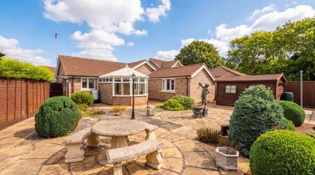 3 bedroom Detached bungalow for sale in Seedlands Close, Boston, PE21