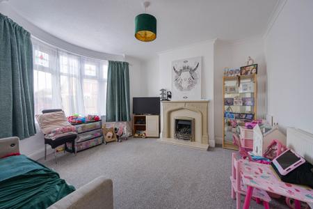 3 bedroom Semi-detached house for sale in Park Road, Boston, PE21