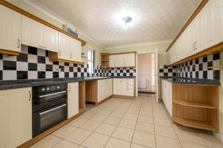3 bedroom Bungalow for sale in Arnhem Way, Bourne, PE10