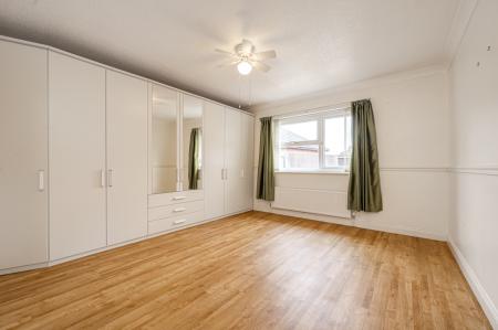 3 bedroom Bungalow for sale in Arnhem Way, Bourne, PE10