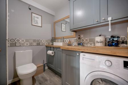 4 bedroom Detached house for sale in Austerby, Bourne, PE10