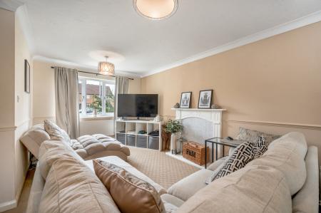 3 bedroom Semi-detached house for sale in Beck Way, Thurlby, Bourne, PE10