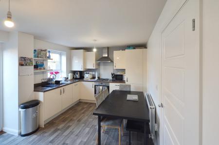 3 bedroom Semi-detached house for sale in Chester Close, Bourne, PE10