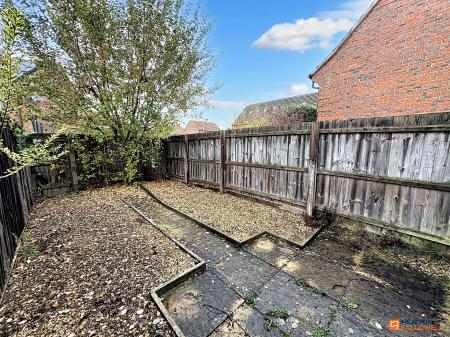 2 bedroom Terraced House for sale in Gilpin Close, Bourne, PE10