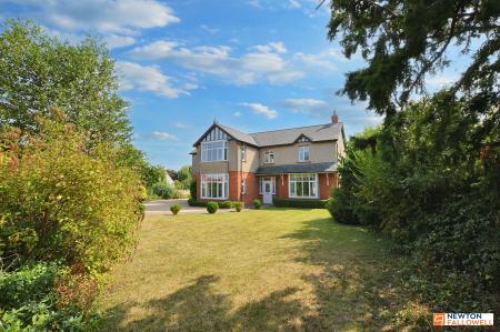 High Street, Thurlby, Bourne, PE10