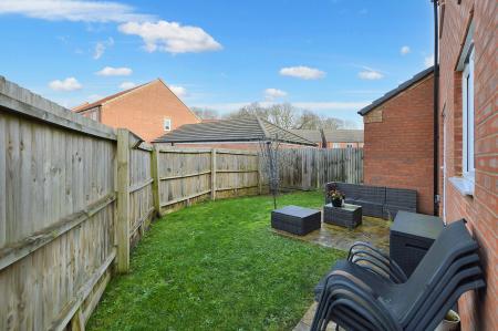 3 bedroom Detached house for sale in Lingfield Park, Bourne, PE10