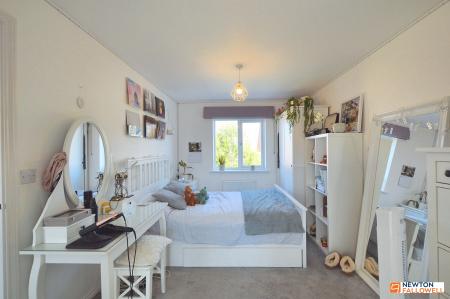 4 bedroom Detached house for sale in Newbury Crescent, Bourne, PE10