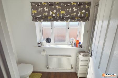 4 bedroom Detached house for sale in Newbury Crescent, Bourne, PE10