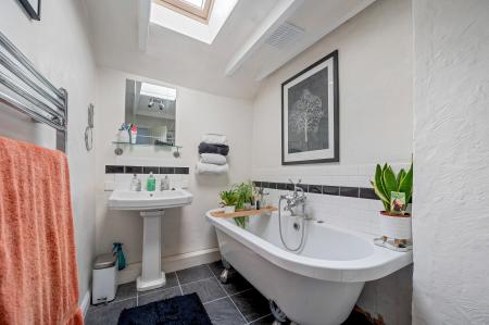 3 bedroom Detached house for sale in Risegate Road, Gosberton, Spalding, PE11