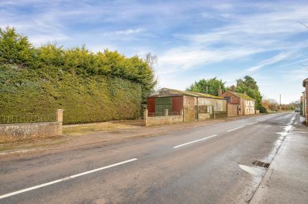 3 bedroom Detached house for sale in Risegate Road, Gosberton, Spalding, PE11