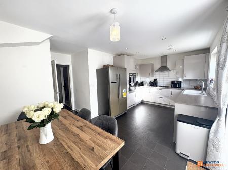 3 bedroom Detached house for sale in Salisbury Gardens, Bourne, PE10