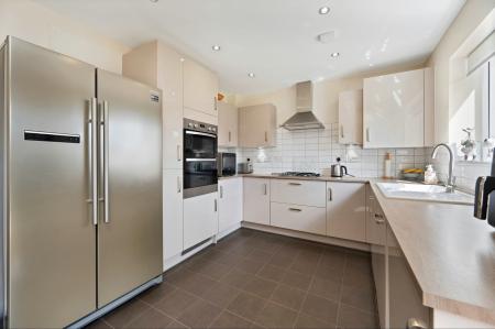 3 bedroom Detached house for sale in Salisbury Gardens, Bourne, PE10