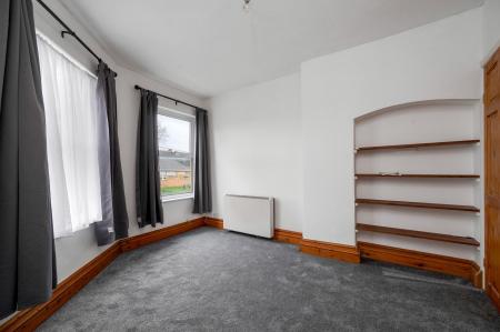 2 bedroom Flat for sale in South Street, Bourne, PE10