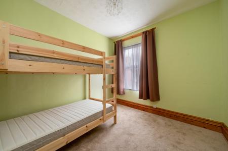 2 bedroom Flat for sale in South Street, Bourne, PE10