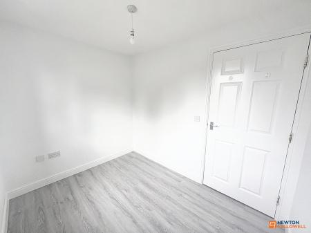 2 bedroom Ground floor flat for sale in The Pollards, Bourne, PE10