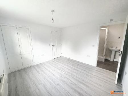 2 bedroom Ground floor flat for sale in The Pollards, Bourne, PE10