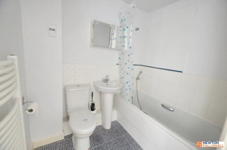 2 bedroom Flat for sale in The Pollards, Bourne, PE10