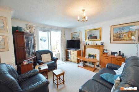 3 bedroom Detached house for sale in Waggoners Way, Morton, Bourne, PE10