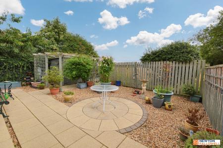 3 bedroom Detached house for sale in Waggoners Way, Morton, Bourne, PE10