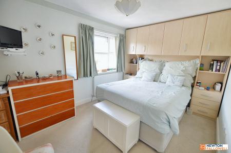 3 bedroom Detached house for sale in Waggoners Way, Morton, Bourne, PE10