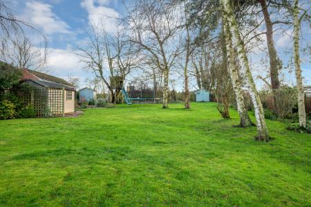 4 bedroom Detached house for sale in West Road, Pointon, Bourne, NG34