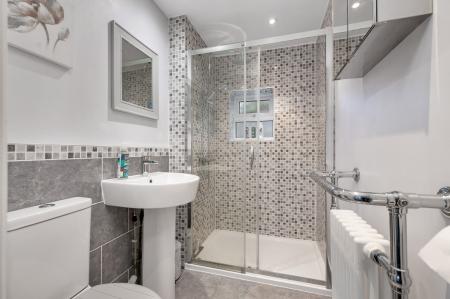 4 bedroom Detached house for sale in West Road, Pointon, Bourne, NG34