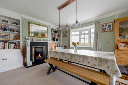 4 bedroom Detached house for sale in West Road, Pointon, Bourne, NG34