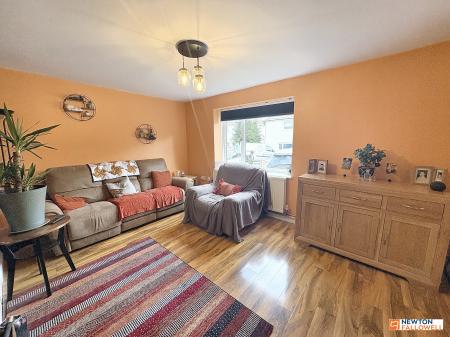 3 bedroom Semi-detached house for sale in Dovecote Estate, Rippingale, Bourne, PE10