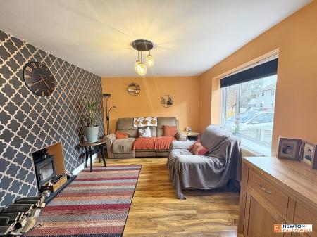 3 bedroom Semi-detached house for sale in Dovecote Estate, Rippingale, Bourne, PE10