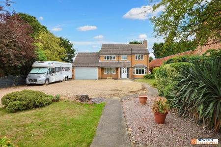 4 bedroom Detached house for sale in High Street, Pointon, Bourne, NG34