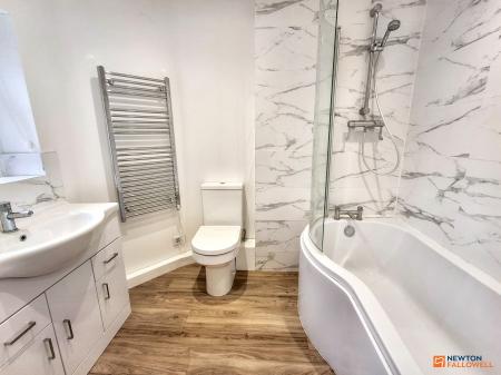 2 bedroom Bungalow to let in Bourne Road, Corby Glen, Grantham, NG33