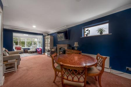 4 bedroom Detached bungalow for sale in Shepton Lane, Sleaford, NG34