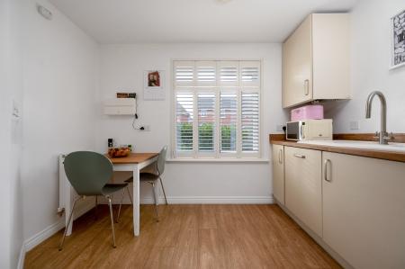 3 bedroom Semi-detached house for sale in Taunton Road, Bourne, PE10