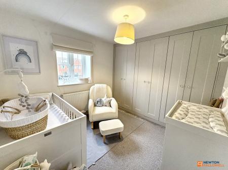 4 bedroom Detached house for sale in Newmarket Avenue, Bourne, PE10