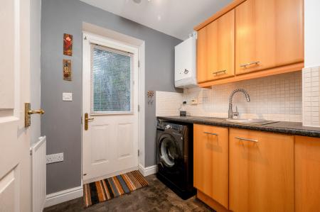 3 bedroom Town house for sale in Rosemary Gardens, Bourne, PE10