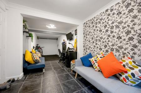 3 bedroom Town house for sale in Rosemary Gardens, Bourne, PE10