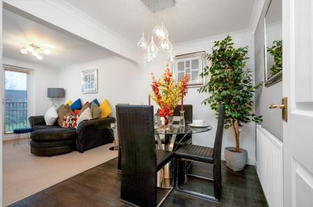 3 bedroom Town house for sale in Rosemary Gardens, Bourne, PE10