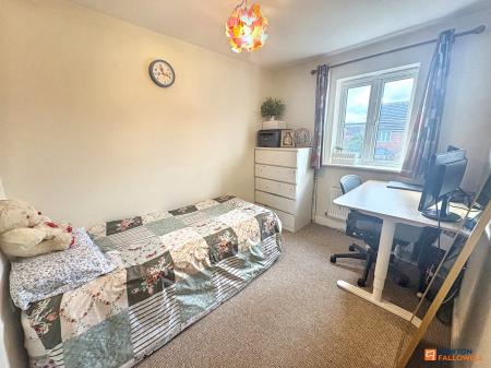 3 bedroom Terraced House for sale in The Pollards, Bourne, PE10