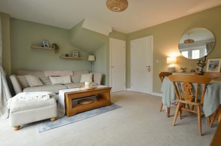 2 bedroom Semi-detached house for sale in Ripon Close, Bourne, PE10