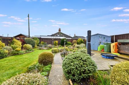 4 bedroom Detached house for sale in Victoria Place, Bourne, PE10